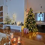 Villa Arctic Circle Luxury House - Next To Santa's Village *