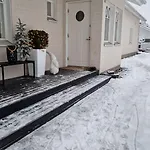 Arctic Circle Luxury House - Next To Santa's Village Rovaniemi