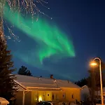 Arctic Circle Luxury House - Next To Santa's Village Villa *