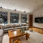 Villa Arctic Circle Luxury House - Next To Santa's Village *