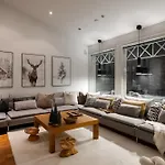 Villa Arctic Circle Luxury House - Next To Santa's Village