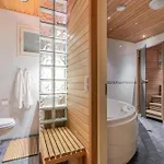 Arctic Circle Luxury House - Next To Santa's Village Rovaniemi