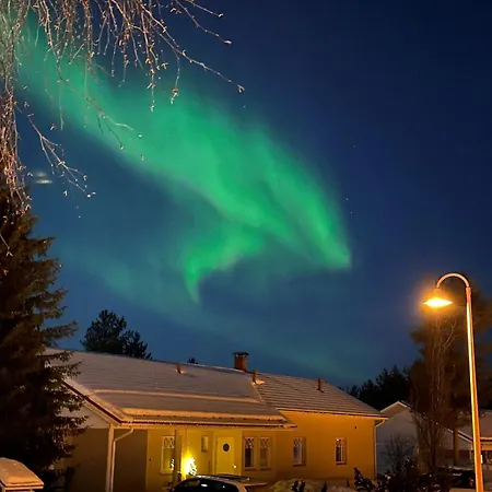 Arctic Circle Luxury House - Next To Santa's Village 别墅 *